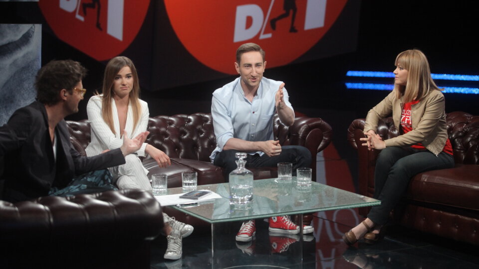 Kuba Wojewódzki , Katarzyna Bujakiewicz, Łukasz Jakóbiak i Julia Kuczyńska, odcinek 204